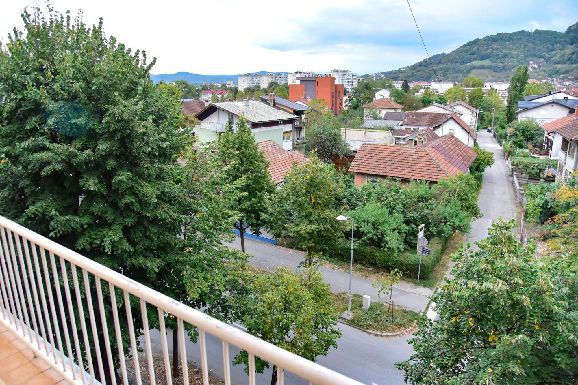 Goldi Apartman Banja Luka Buitenkant foto